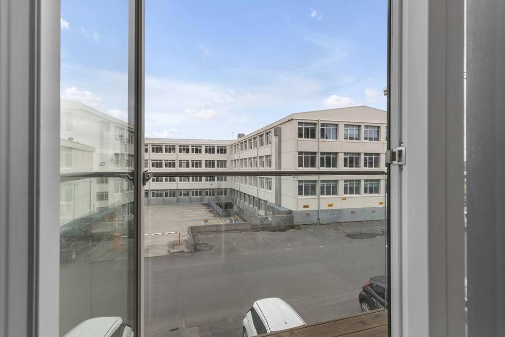 Charming Studio Apartment Reykjavik Bagian luar foto
